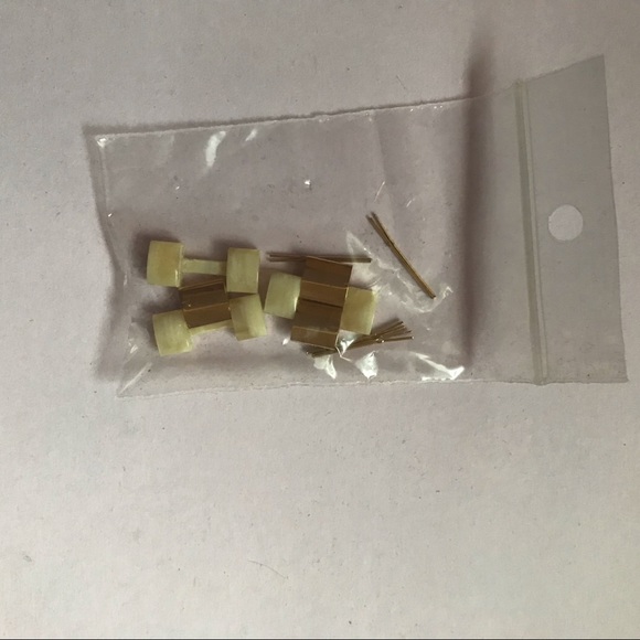 Michael Kors | 5139 Gold Tone and Bone Watch - Picture 8 of 8